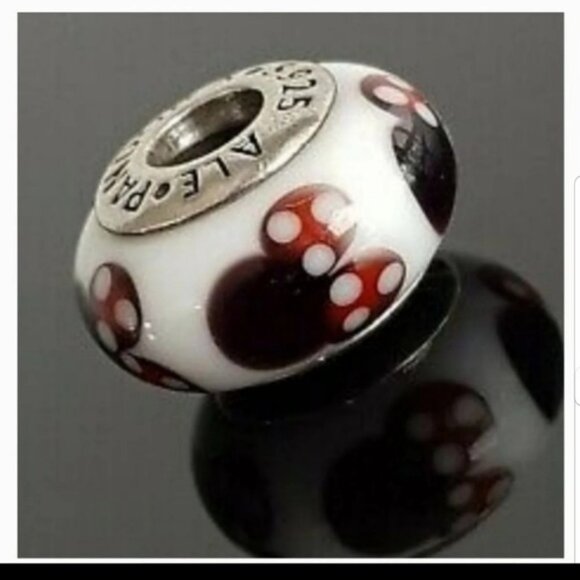 Retired Disney pandora Mureno glass bead charm. - Picture 2 of 7